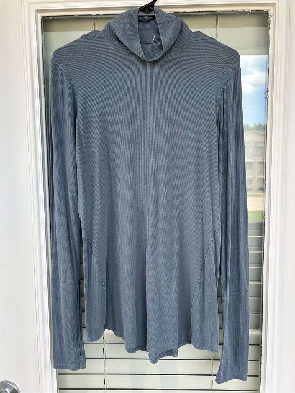 lululemon full day ahead turtleneck